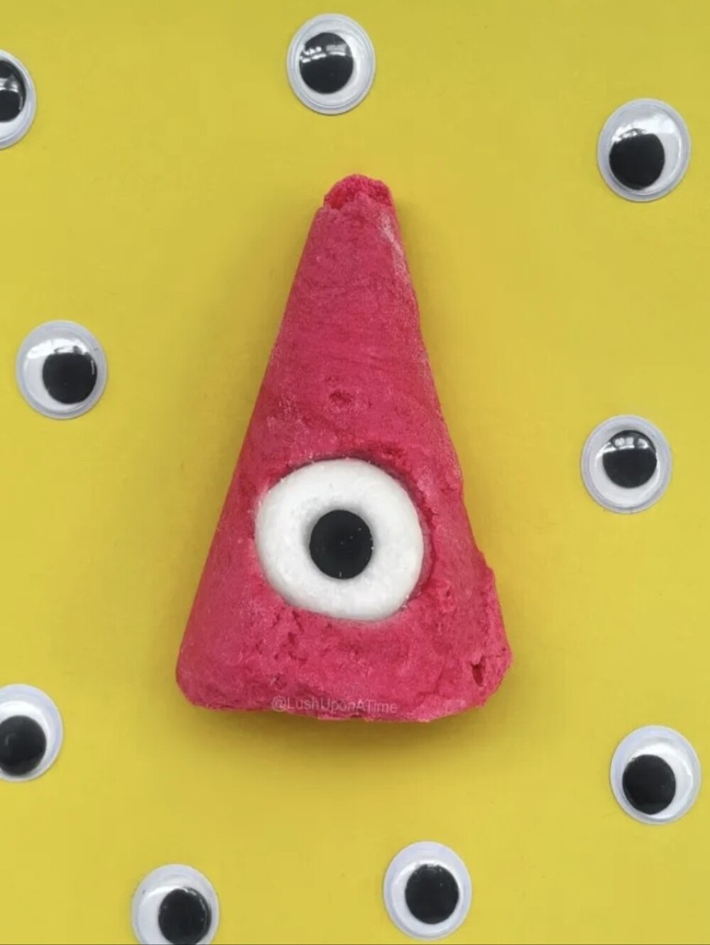 LUSH Cyclops RARE Halloween 2022 DISCONTINUED Bubble Bar NWT